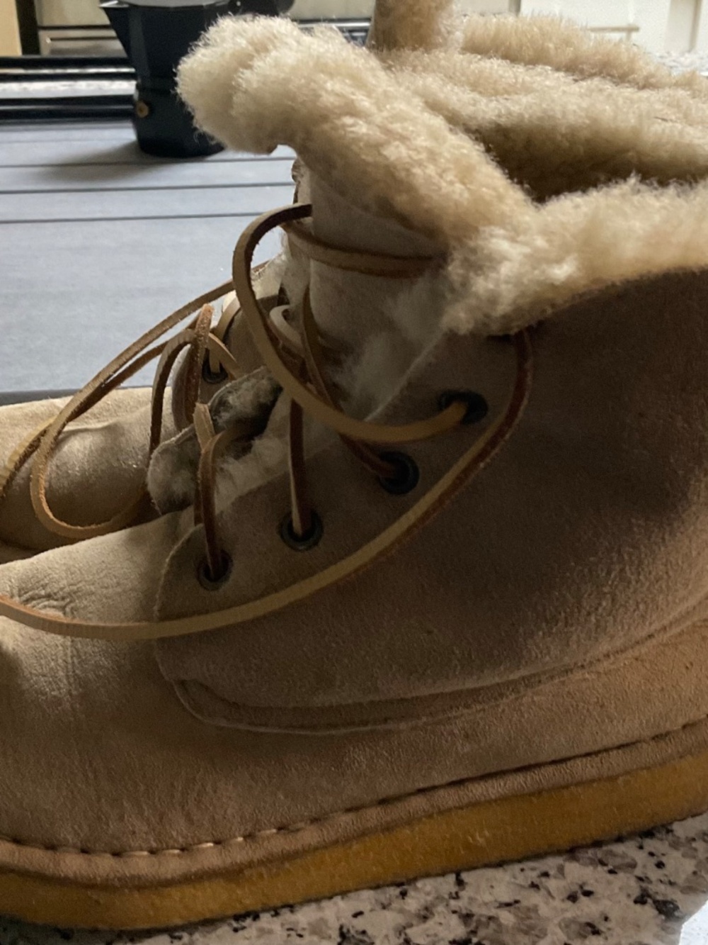 PUNTO PIGRO x FREE PEOPLE SHEARLING BOOTS - Picture 6 of 6